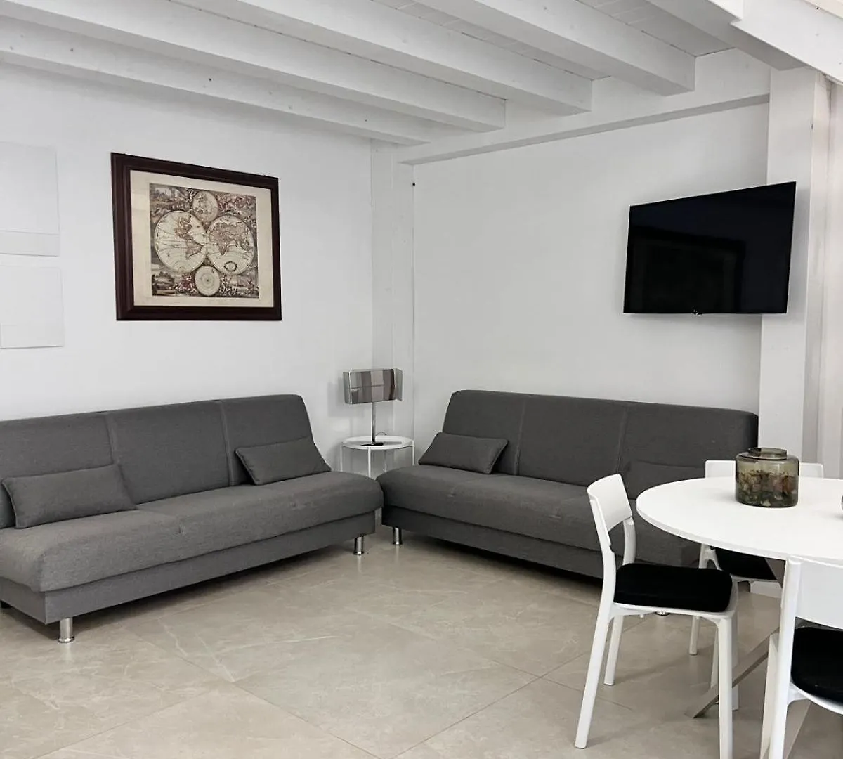 Apartment Best Stay - Garruba92 Bari Italy